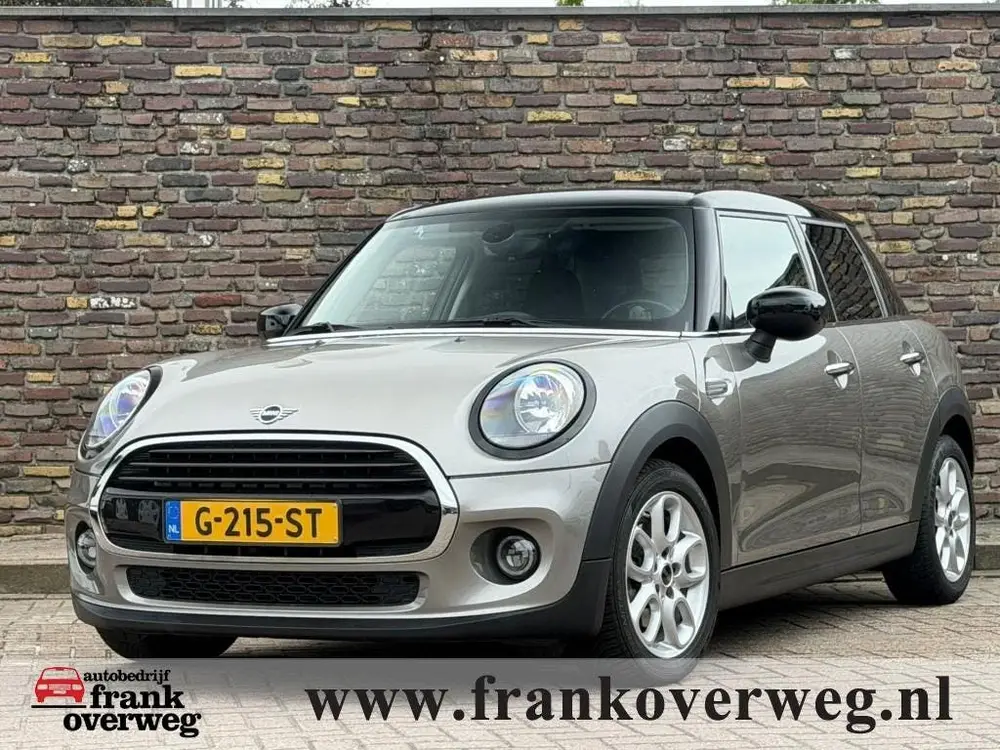Mini Overig 1.5 COOPER Busines edition Automaat 5DRS Navi Cr uit 2019