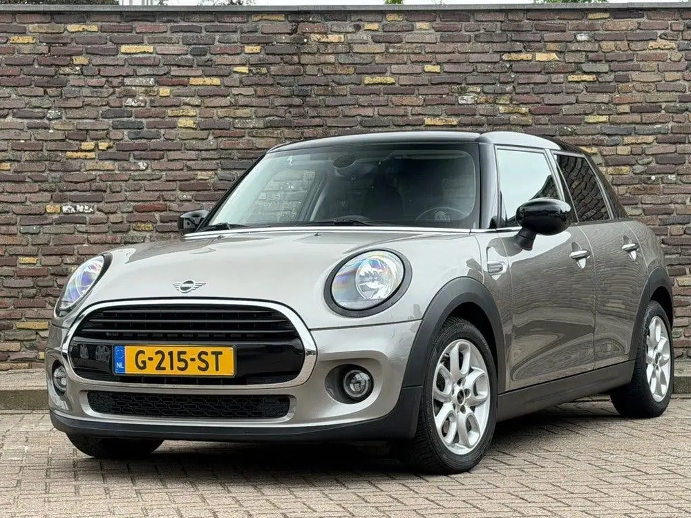 Mini Overig 1.5 COOPER Busines edition Automaat 5DRS Navi Cr uit 2019, foto 4