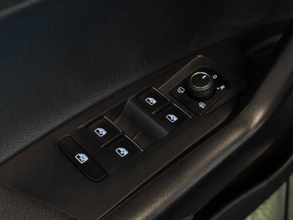 Volkswagen POLO 2.0 TSI GTI Camera Carplay IQ LED ACC 18'' uit 2022, foto 16