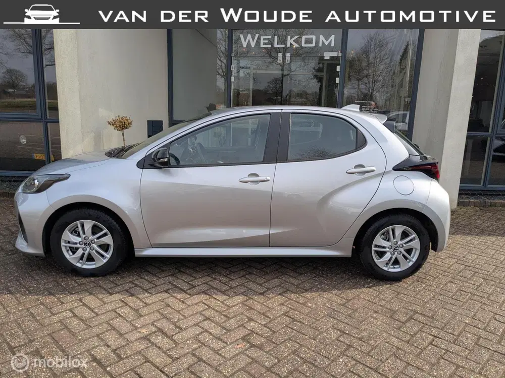 Mazda 2 1.5 Centre-line uit 2024
