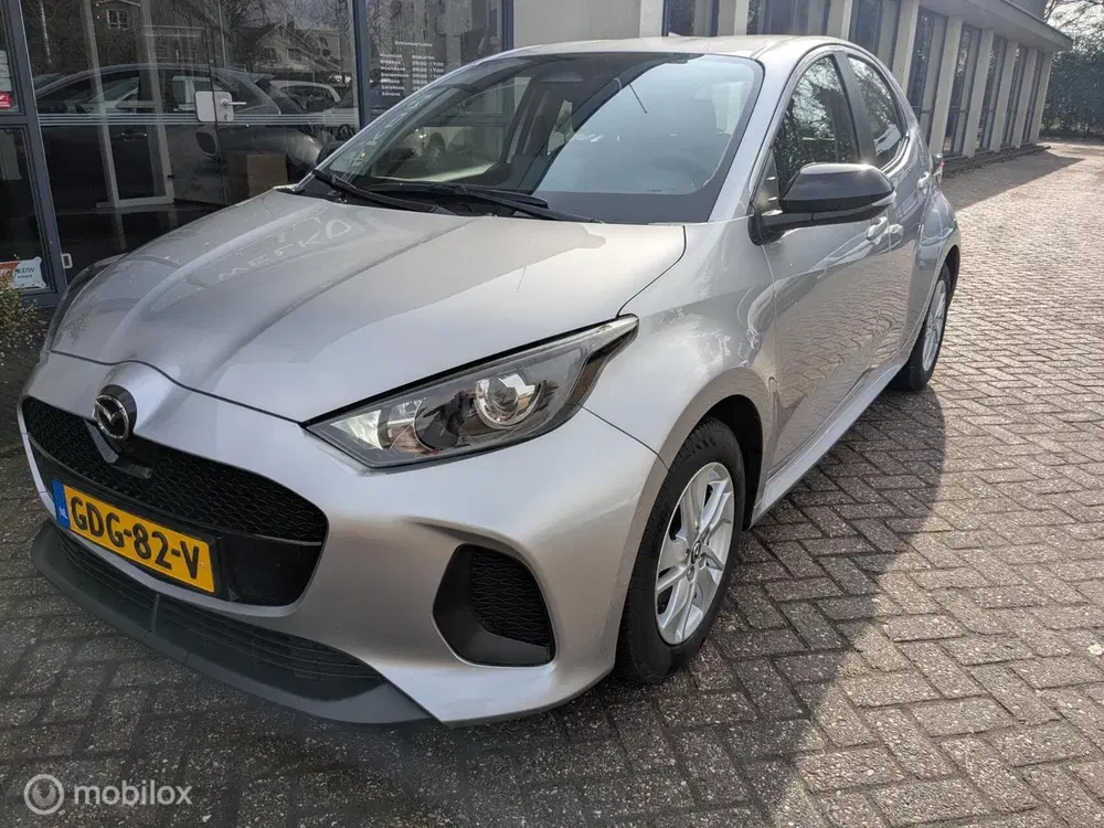 Mazda 2 1.5 Centre-line uit 2024, foto 13