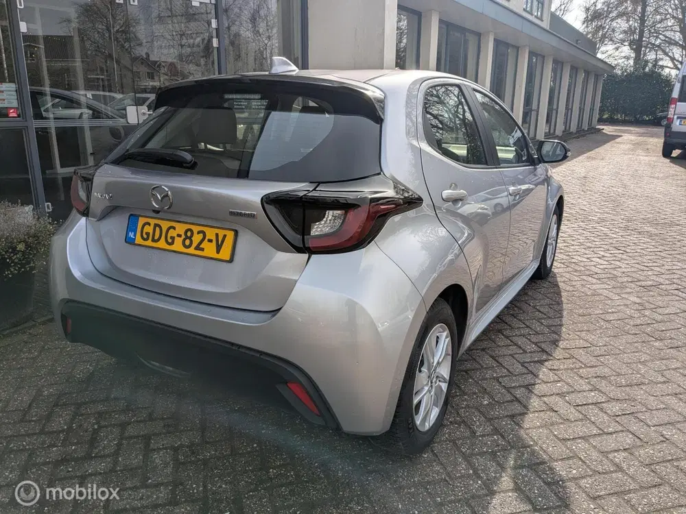 Mazda 2 1.5 Centre-line uit 2024, foto 14