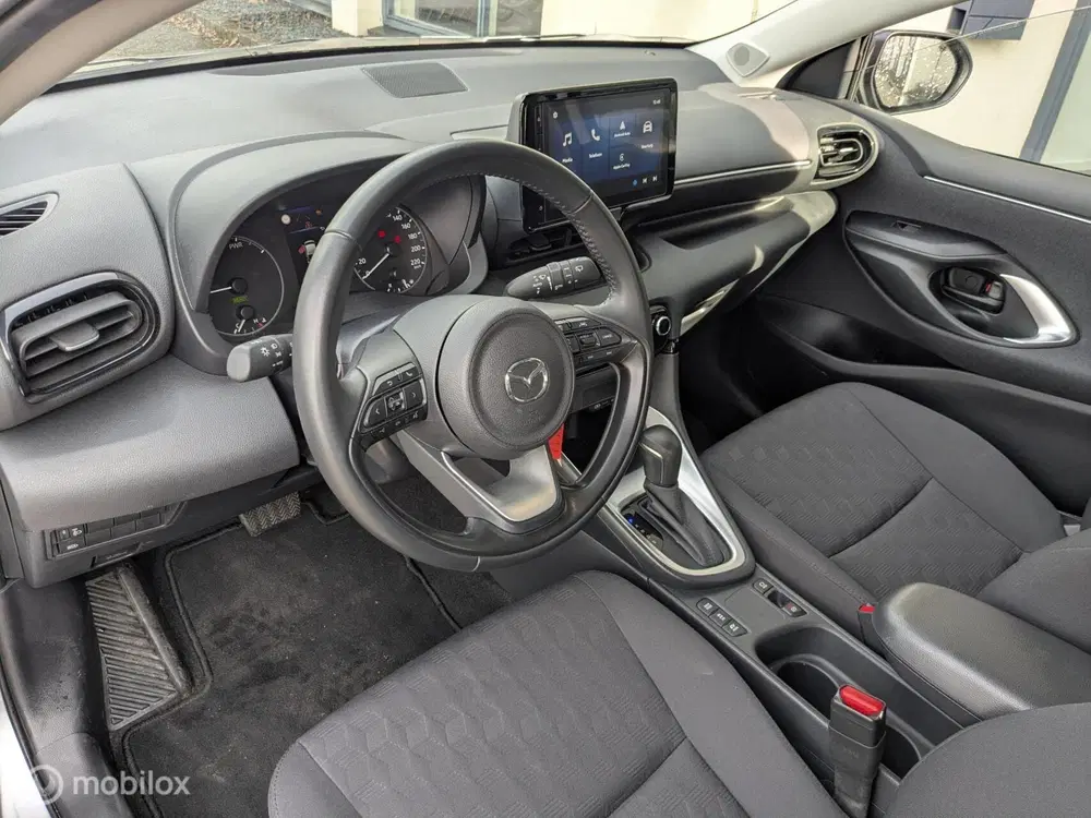 Mazda 2 1.5 Centre-line uit 2024, foto 3