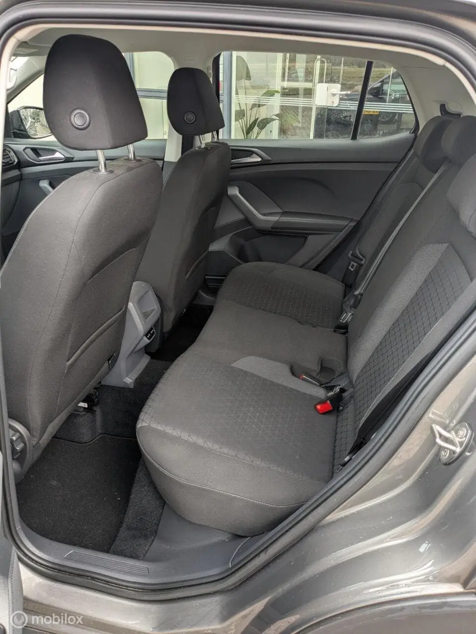 Volkswagen T-Cross 1.0 TSI Life uit 2021, foto 8