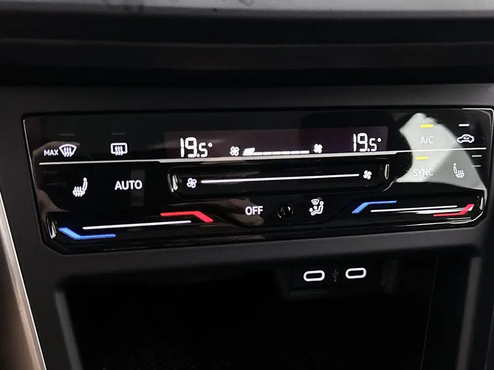 Volkswagen Polo 1.0 TSI Life Business uit 2022, foto 19
