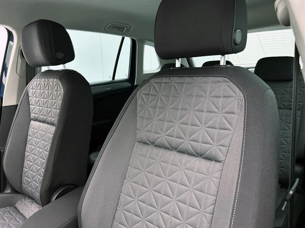 Volkswagen Tiguan 1.5 TSI Life Business uit 2021, foto 11
