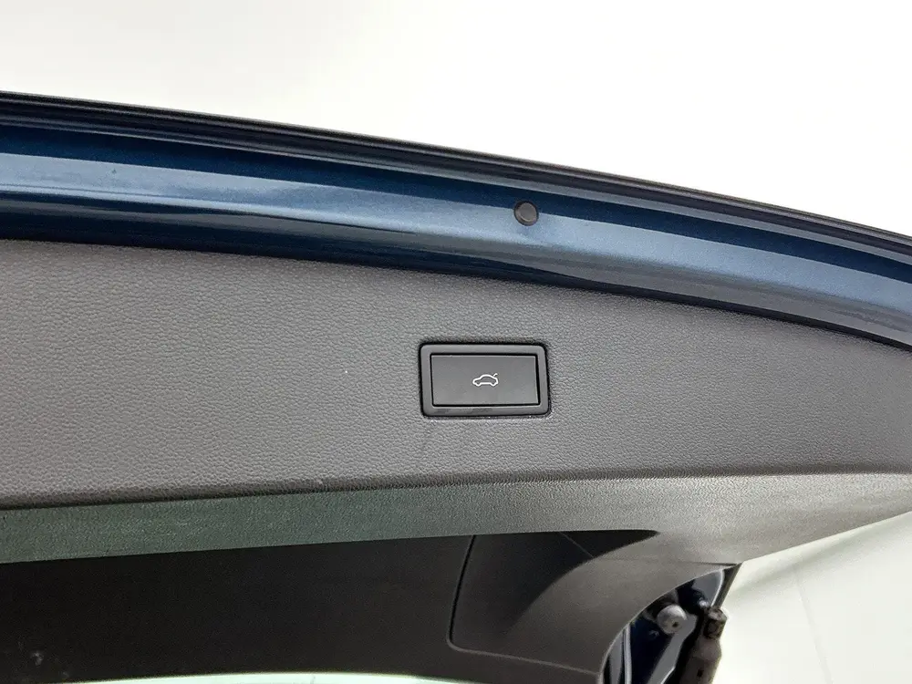 Volkswagen Tiguan 1.5 TSI Life Business uit 2021, foto 16