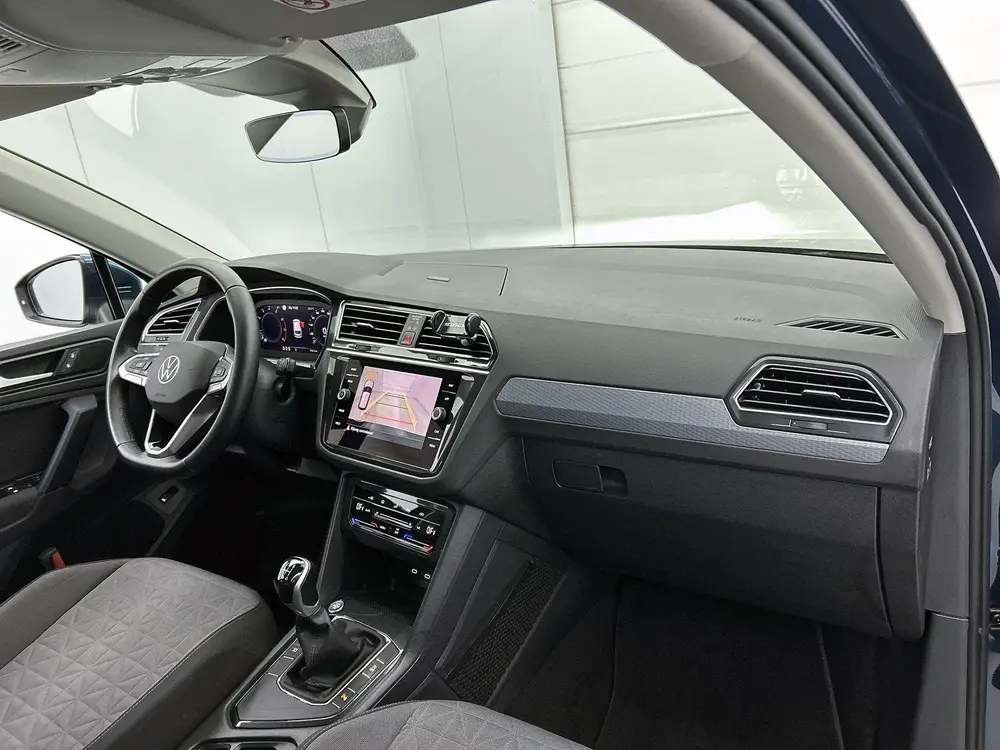Volkswagen Tiguan 1.5 TSI Life Business uit 2021, foto 17