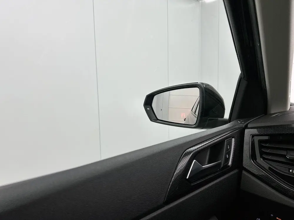 Volkswagen Polo 1.0 TSI Life Business uit 2022, foto 20