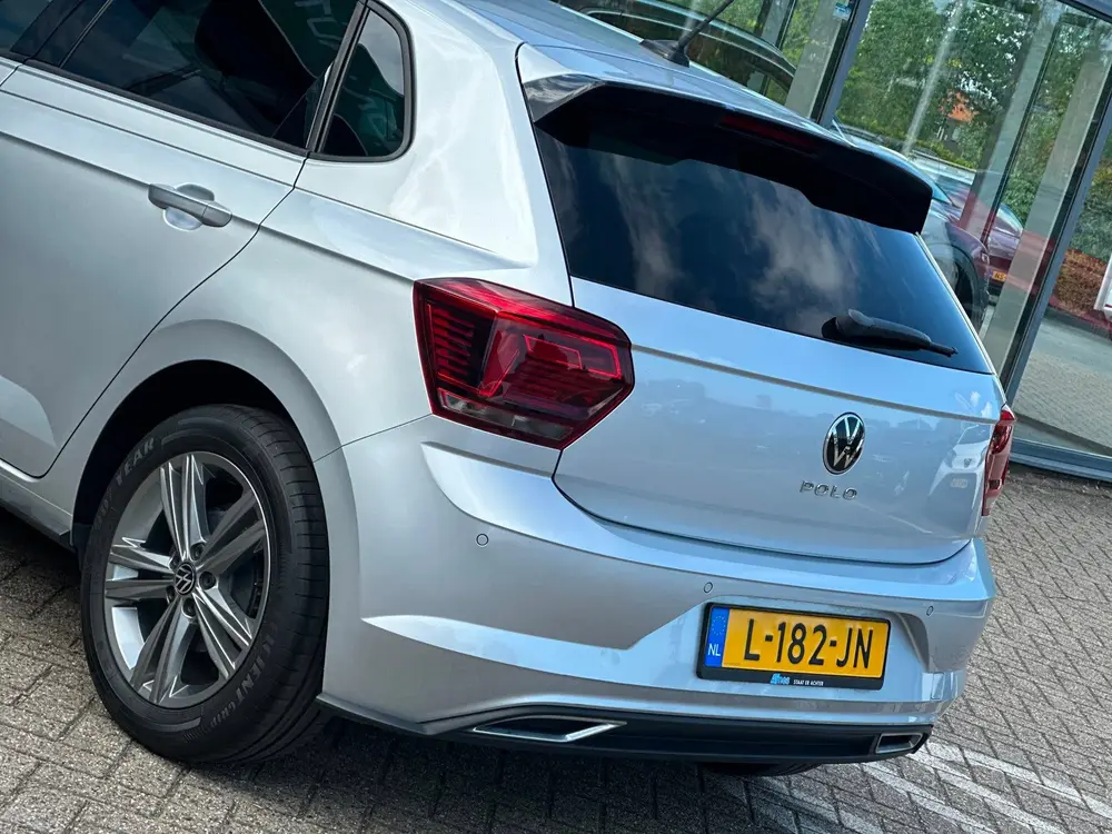 Volkswagen Polo 1.0 TSI Highline Business R-LINE/Digital Coc uit 2021, foto 10
