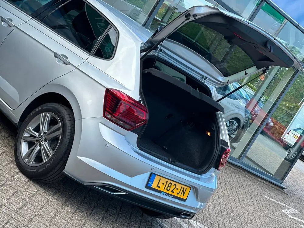 Volkswagen Polo 1.0 TSI Highline Business R-LINE/Digital Coc uit 2021, foto 11