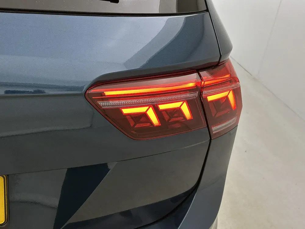 Volkswagen Tiguan 1.5 TSI R-Line Business+ uit 2022, foto 13