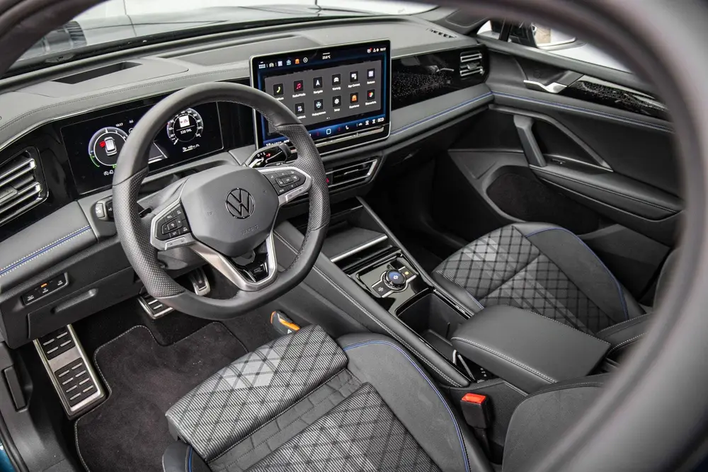 Volkswagen Tiguan 1.5 eHybrid 204pk R-Line Edition | Black S uit 2025, foto 19