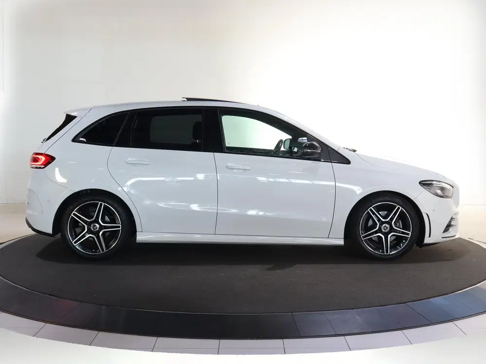 Mercedes-Benz B-Klasse 180 Advantage uit 2020, foto 6