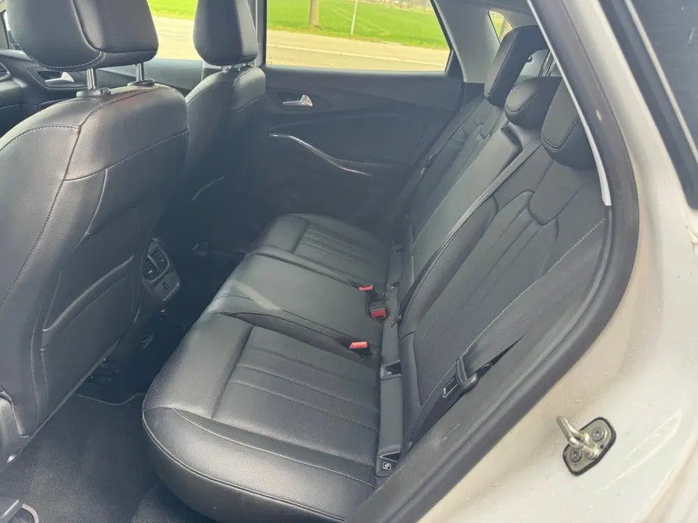 Opel Grandland X 1.2 TURBO BUS. ELEG. uit 2021, foto 19