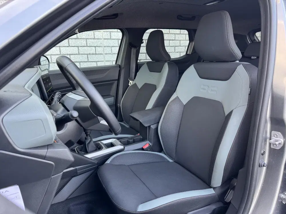 Dacia Duster 1.2 TCe 130 mild hybrid Extreme uit 2025, foto 7