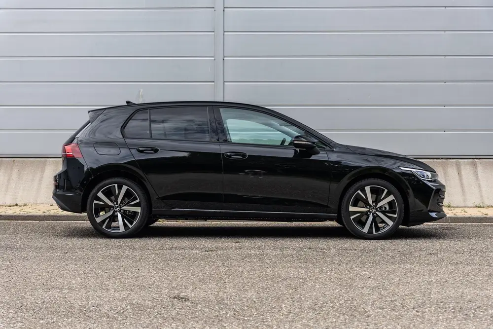 Volkswagen Golf 1.5 eHybrid 204pk Life Edition | Trekhaak We uit 2026, foto 3