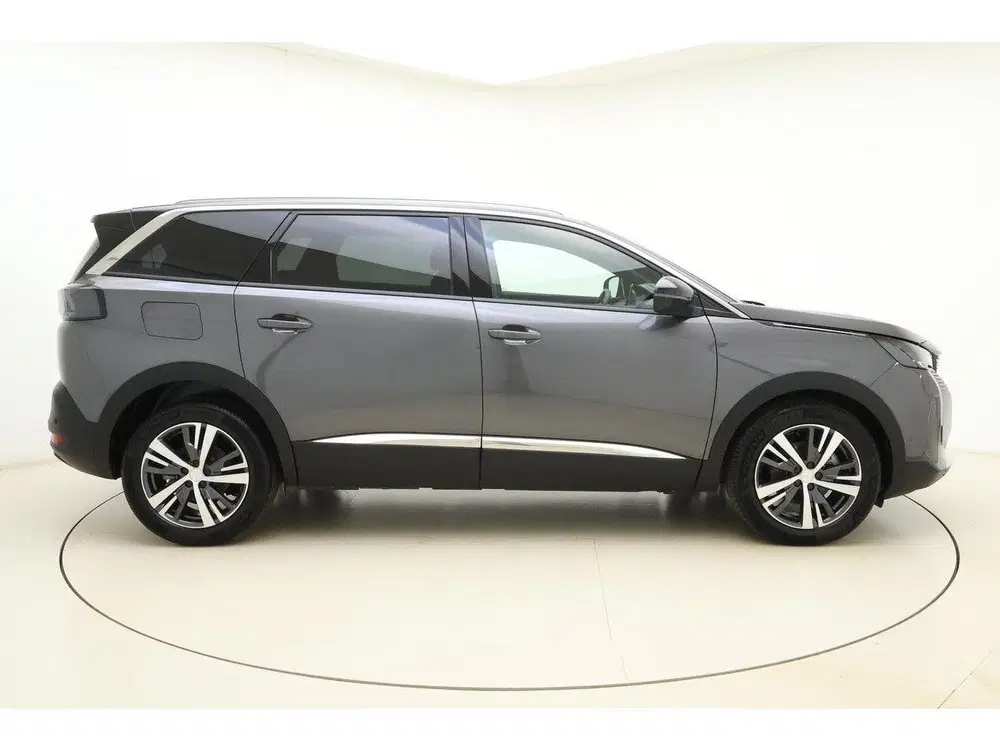 Peugeot 5008 1.2 Hybrid 136pk Allure Pack Business uit 2024, foto 9