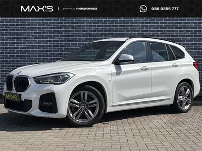 BMW X1 xDrive25e Executive uit 2021