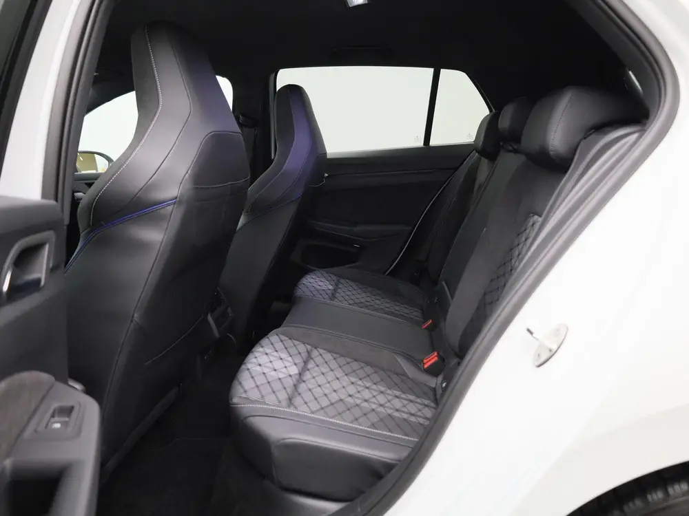 Volkswagen Golf 1.5 eTSI R-Line Edition 150 PK| Stoelverwarm uit 2025, foto 12