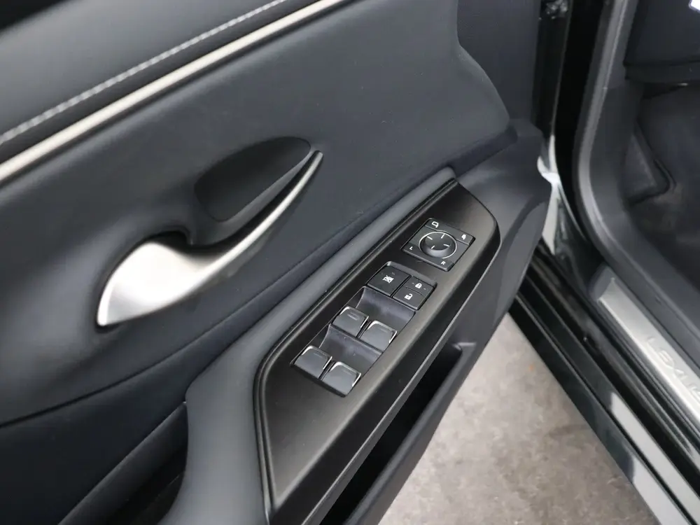 Lexus ES 300h Preference Line | 1ste Eigenaar | Dealer onder uit 2021, foto 19