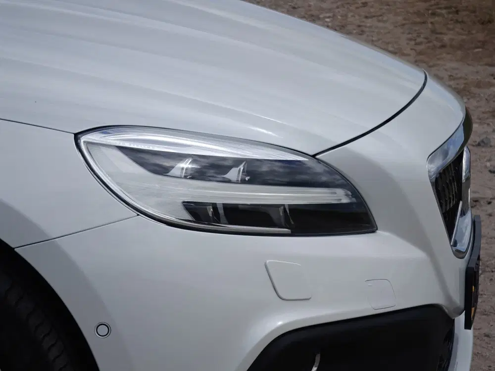 Volvo V40 Cross Country 1.5 T3 Polar+ Luxury uit 2019, foto 14