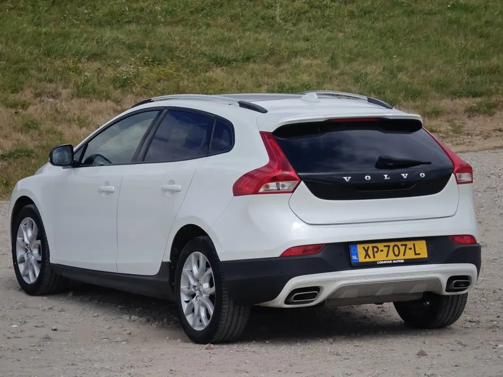 Volvo V40 Cross Country 1.5 T3 Polar+ Luxury uit 2019, foto 5