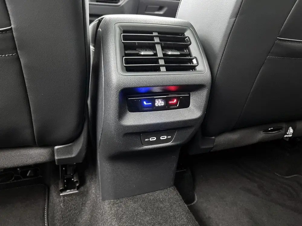 Volkswagen Tiguan 1.5 eHybrid R-Line Edition 204 PK Plug in uit 2026, foto 11