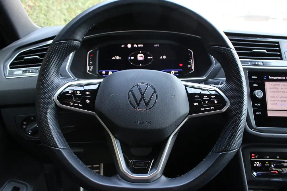 Volkswagen Tiguan Allspace 1.5 TSI R-Line Business+ 7p. pano uit 2022, foto 19