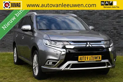 Mitsubishi Outlander 2.4 PHEV Diamand Edition LEDER/TREKHAAK uit 2019