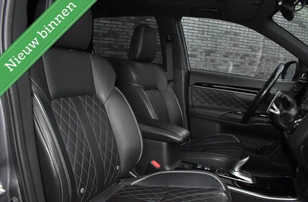 Mitsubishi Outlander 2.4 PHEV Diamand Edition LEDER/TREKHAAK uit 2019, foto 10