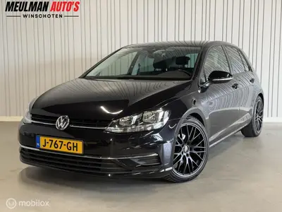 Volkswagen Golf 1.0 TSI Highline IQ drive stoelverwarm. navi uit 2019