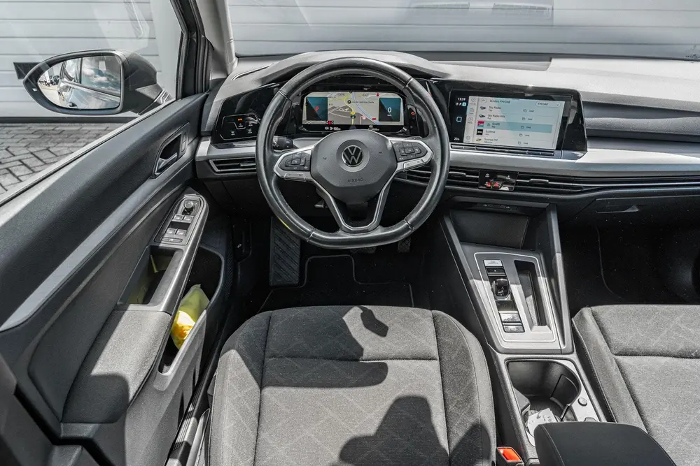 Volkswagen Golf Variant 1.0 eTSI 110pk DSG Life | Navigatie uit 2022, foto 20