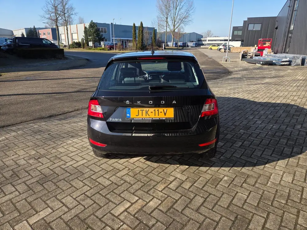 Skoda Fabia 1.0 Climate Ontrol Cruise Pdc uit 2021, foto 6