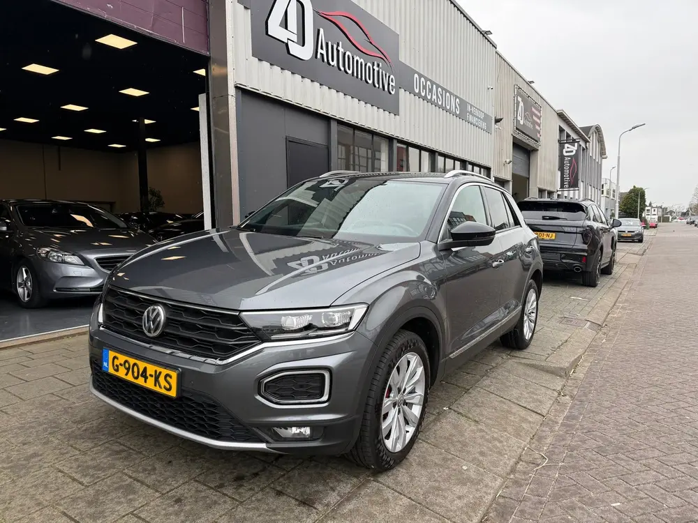Volkswagen T-Roc 1.5 TSI Sport uit 2019