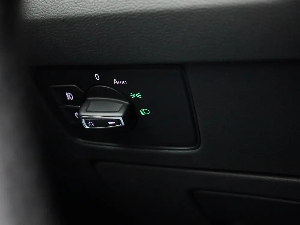 Volkswagen Passat Variant 2.0 TDI Business | TREKHAAK | ADAP uit 2022, foto 20