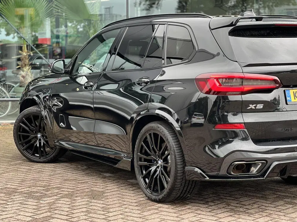 BMW X5 xDrive45e M-SPORT HUD AERO SFEER PANO H&K uit 2020, foto 19