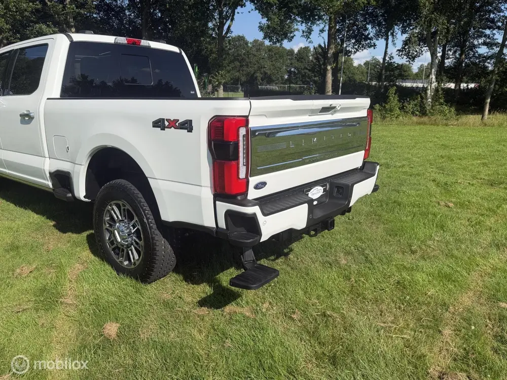 Ford F250 Limited H.O. B of C Rijbewi uit 2024, foto 8