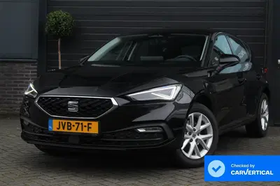 SEAT Leon 1.5 eTSI Style Business Intense Automaat uit 2025