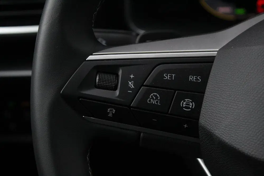 SEAT Leon 1.5 eTSI Style Business Intense Automaat uit 2025, foto 12