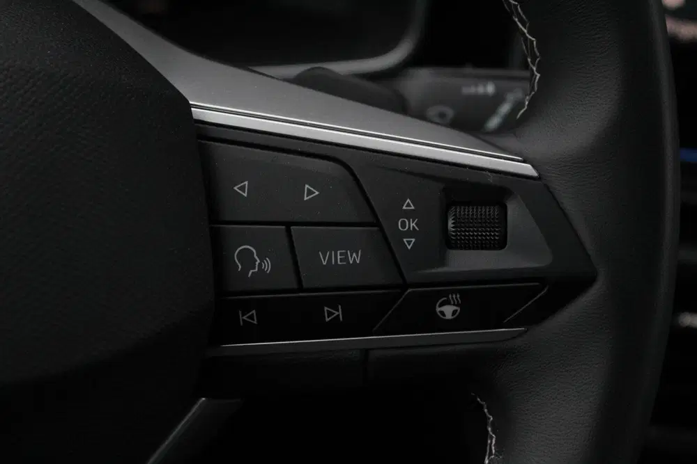 SEAT Leon 1.5 eTSI Style Business Intense Automaat uit 2025, foto 14