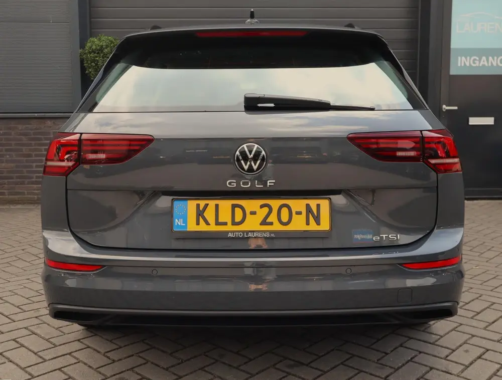 Volkswagen Golf Variant 1.5 eTSI Life Edition | Trekhaak | B uit 2025, foto 4