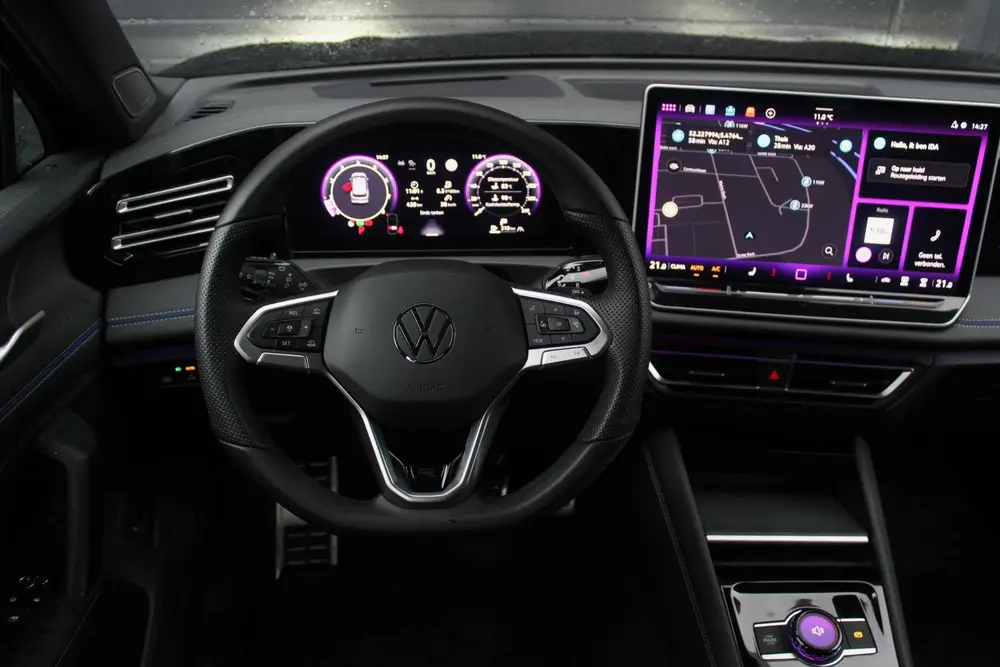 Volkswagen Tiguan 2.0 TSI 4Motion R-line Elegance | Panorama uit 2025, foto 16