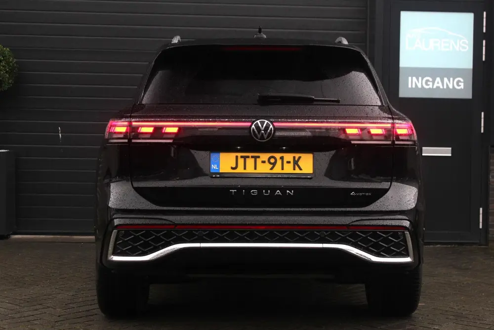 Volkswagen Tiguan 2.0 TSI 4Motion R-line Elegance | Panorama uit 2025, foto 4