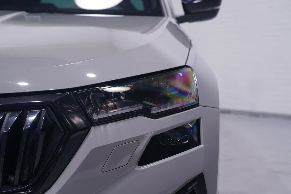 Skoda Karoq 1.5 TSI ACT Sportline Business NAP Camera uit 2024, foto 4