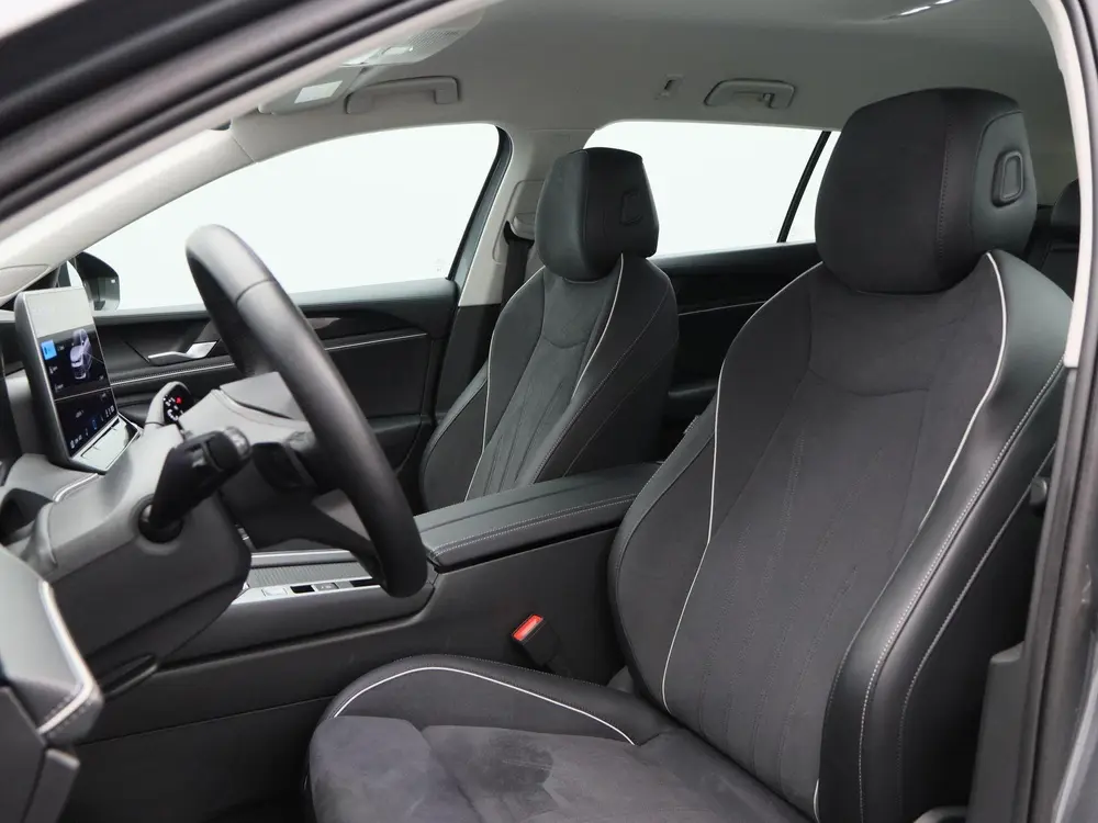 Volkswagen Passat Variant 1.5 eHybrid 204 Pk Business | Full uit 2025, foto 19
