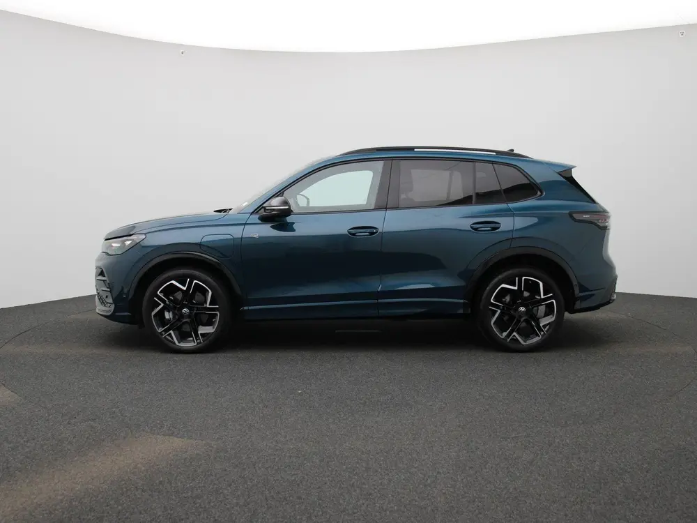 Volkswagen Tiguan 1.5 eHybrid R-Line Edition 272 PK| Panoram uit 2025, foto 4