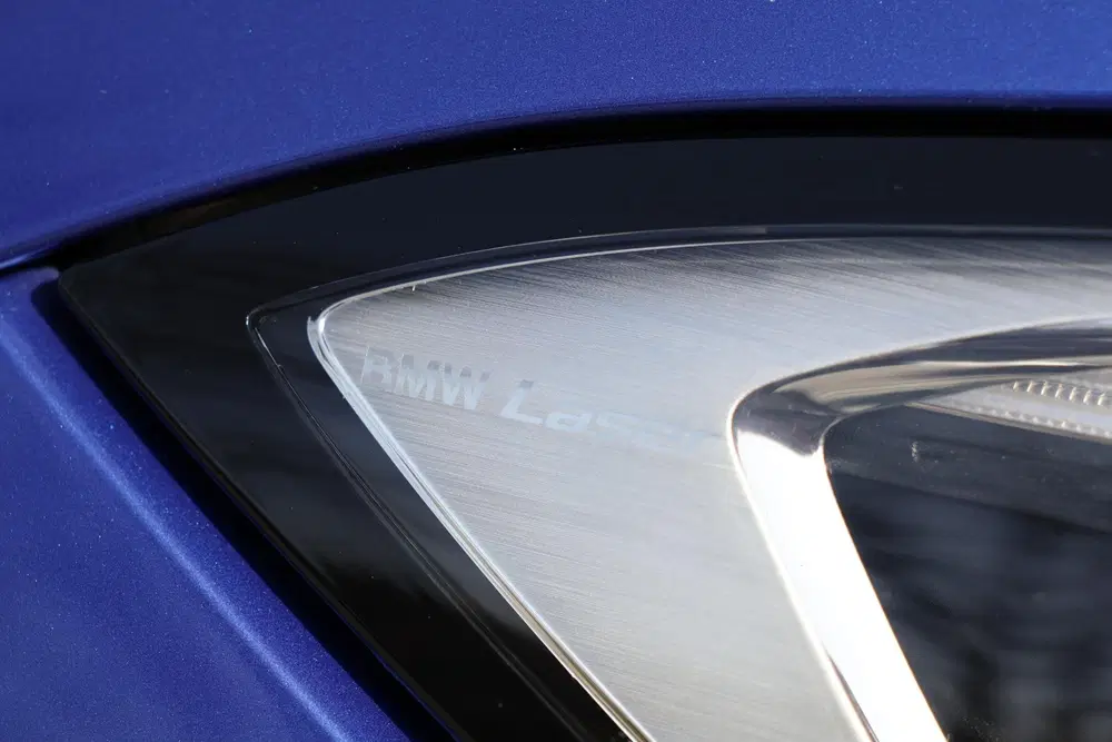 BMW 3-serie 330i xDrive High Executive M-pakket uit 2021, foto 8