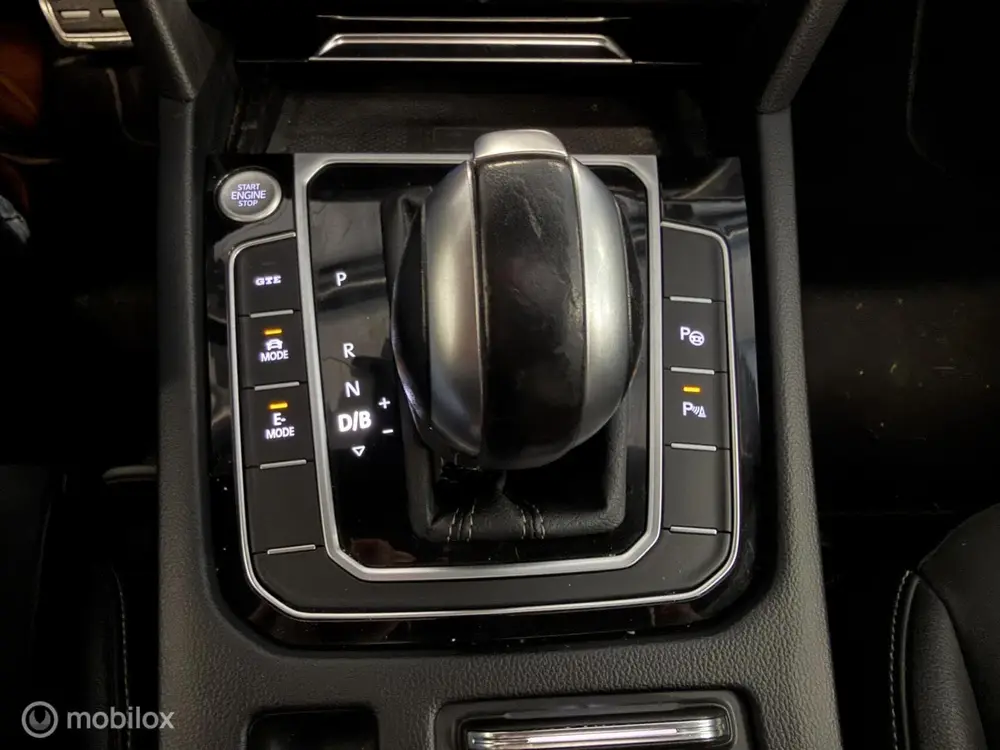 Volkswagen Arteon Shooting Brake 1.4 eHybrid 3x R-Line HUD uit 2022, foto 15