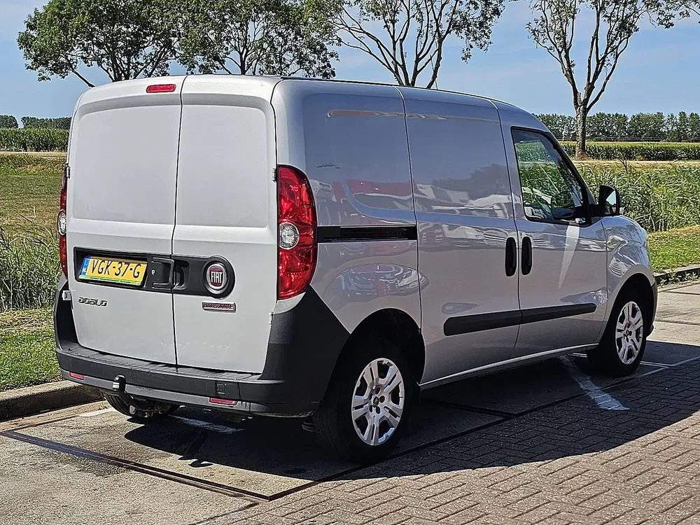 Fiat Doblo CARGO 1.6 uit 2020, foto 3